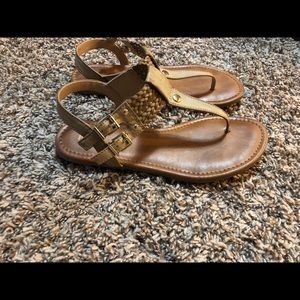 Women’s sandals